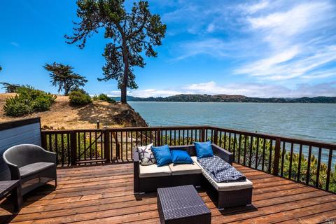 80 Heron Ct, San Rafael, CA 94901