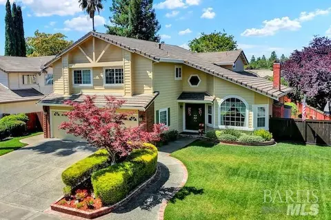 2925 Saint Andrews Rd, Fairfield, CA 94534
