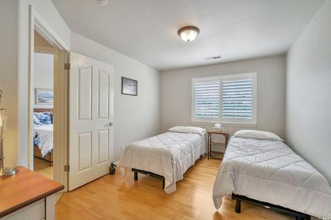 8826 Holly Leaf Dr, Windsor, CA 95492 photo 32