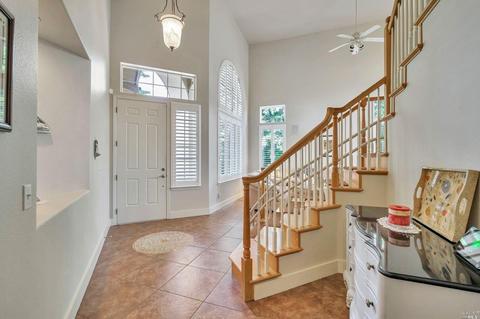 8826 Holly Leaf Dr, Windsor, CA 95492 photo 4