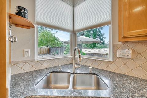 8826 Holly Leaf Dr, Windsor, CA 95492 photo 21