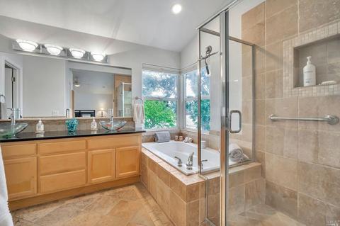 8826 Holly Leaf Dr, Windsor, CA 95492 photo 49
