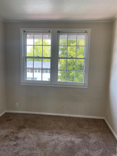 8 Werden St, Vallejo, CA 94590 photo 9