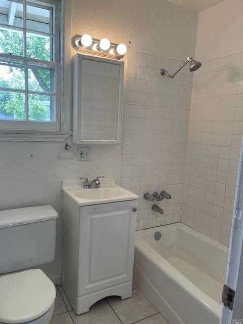 8 Werden St, Vallejo, CA 94590 photo 12