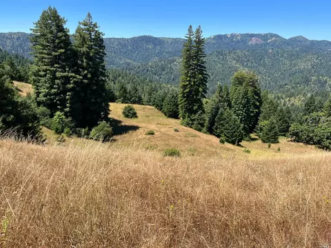 18000 Old Cazadero Rd, Guerneville, CA 95446