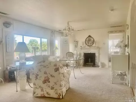 462 Nut Tree Rd, Vacaville, CA 95687 photo 4