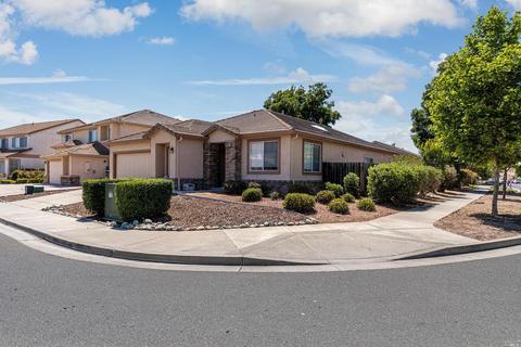 450 Meehan Ct, Suisun City, CA 94585