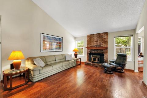 4867 Silverado Dr, Fairfield, CA 94534 photo 7