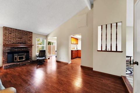 4867 Silverado Dr, Fairfield, CA 94534 photo 5