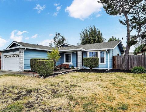 4867 Silverado Dr, Fairfield, CA 94534 photo 2