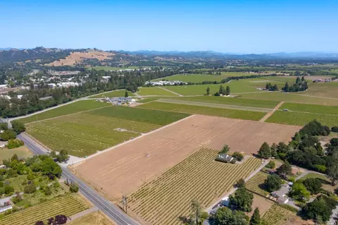 364 Westside Rd, Healdsburg, CA 95448 photo 17