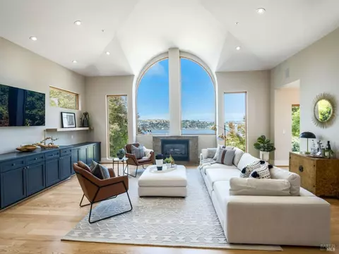 167 Cazneau Ave, Sausalito, CA 94965