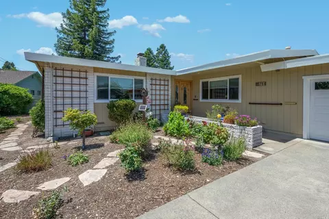 751 Juniper Ct, Sonoma, CA 95476 photo 6