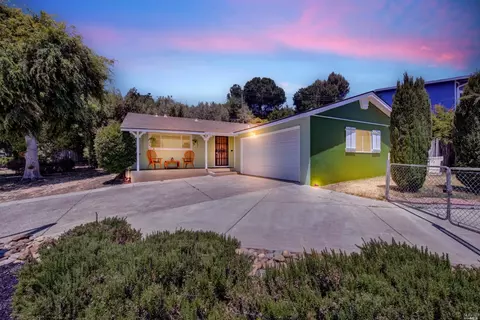 1300 Sereno Dr, Vallejo, CA 94589