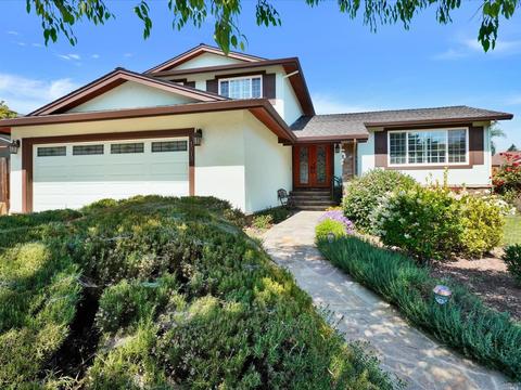 1013 Round Hill Cir, Napa, CA 94558
