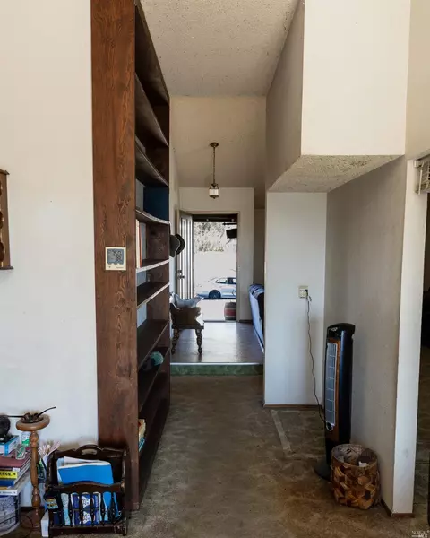 480 Phoenix Cir, Vallejo, CA 94589 photo 13