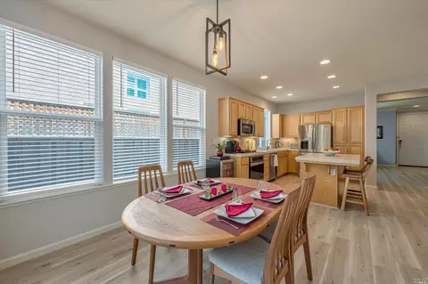 450 Goblet Pl, Windsor, CA 95492 photo 11