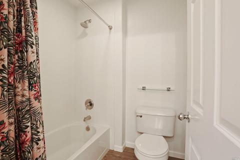 4224 Wisteria Cir, Vallejo, CA 94591 photo 47
