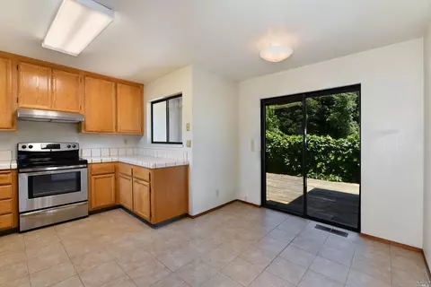 58 Gilbert Way, Cotati, CA 94931 photo 7
