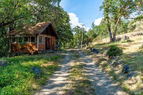 15713 Hearst Willits Rd, Willits, CA 95490 photo 28