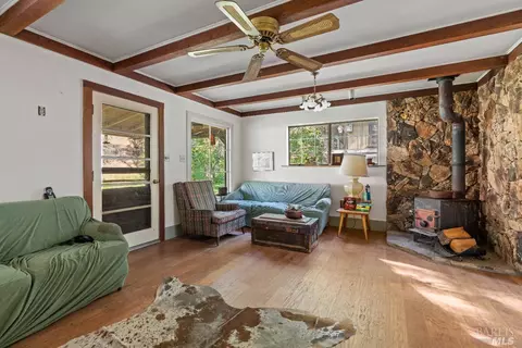 15713 Hearst Willits Rd, Willits, CA 95490 photo 5