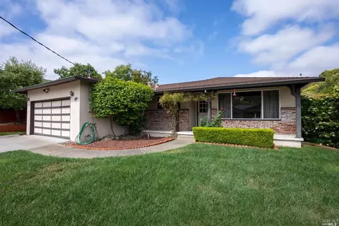 108 Trellis Dr, San Rafael, CA 94903