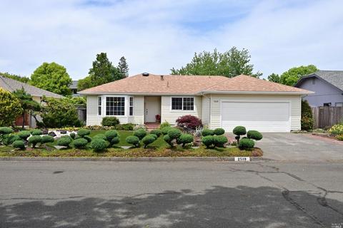 2519 Horseshoe Dr, Santa Rosa, CA 95405