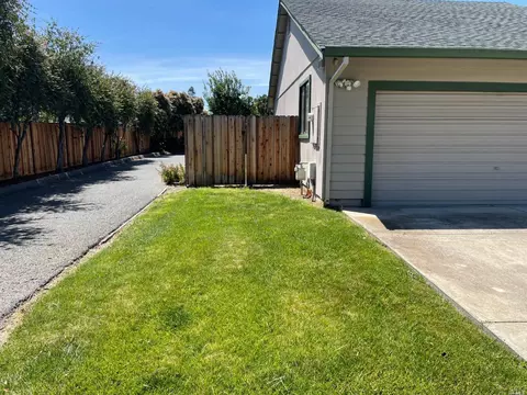 2281 Floyd Ln, Concord, CA 94520 photo 6