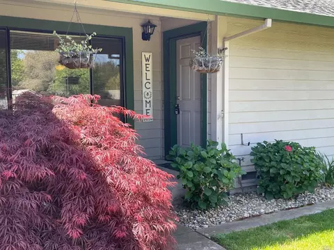 2281 Floyd Ln, Concord, CA 94520 photo 2