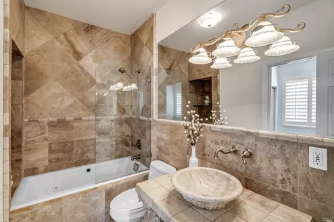 38 Peninsula Ct, Napa, CA 94559 photo 40
