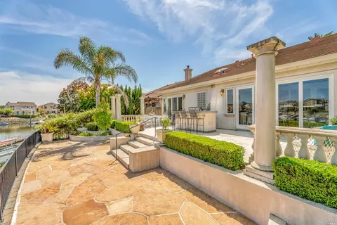 38 Peninsula Ct, Napa, CA 94559 photo 56