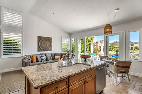 38 Peninsula Ct, Napa, CA 94559 photo 19