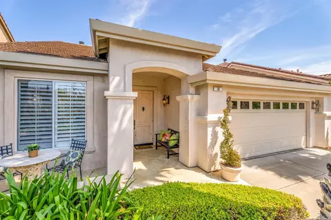 38 Peninsula Ct, Napa, CA 94559 photo 4