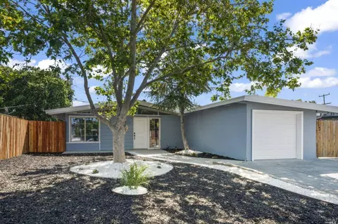 1136 1st St, Fairfield, CA 94533