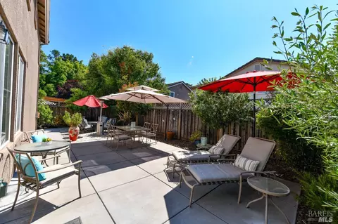 127 Ullman Ct, Napa, CA 94559 photo 35