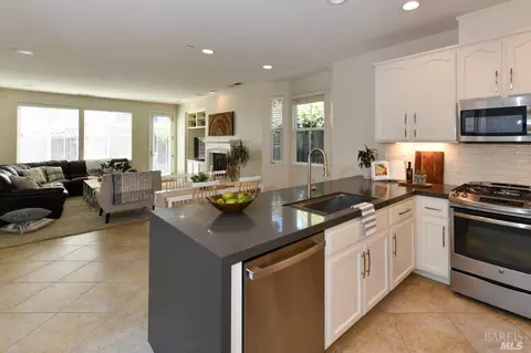 127 Ullman Ct, Napa, CA 94559 photo 8