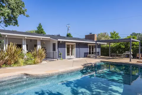 525 Michael Dr, Sonoma, CA 95476 photo 32