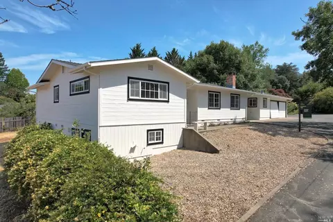 5653 Gravenstein Hwy N, Sebastopol, CA 95472