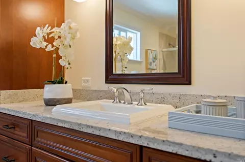 1018 Hudson Ln, Napa, CA 94558 photo 32