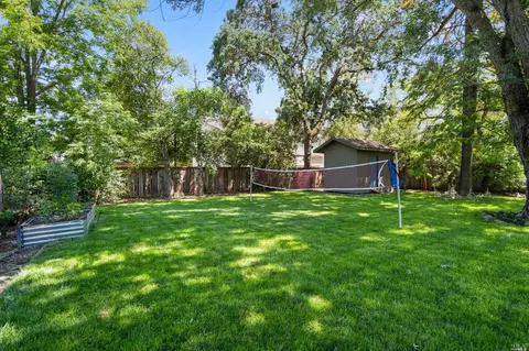 1018 Hudson Ln, Napa, CA 94558 photo 19
