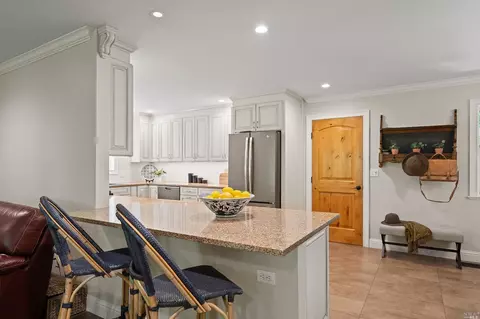 1018 Hudson Ln, Napa, CA 94558 photo 11