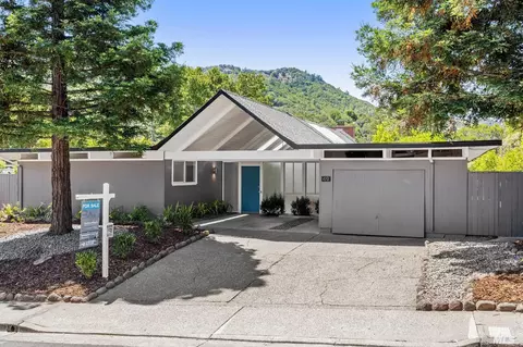 49 Mount Whitney Dr, San Rafael, CA 94903