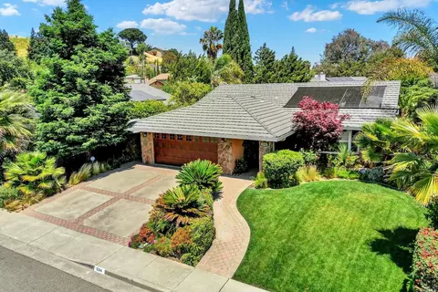 594 Marigold Dr, Fairfield, CA 94533