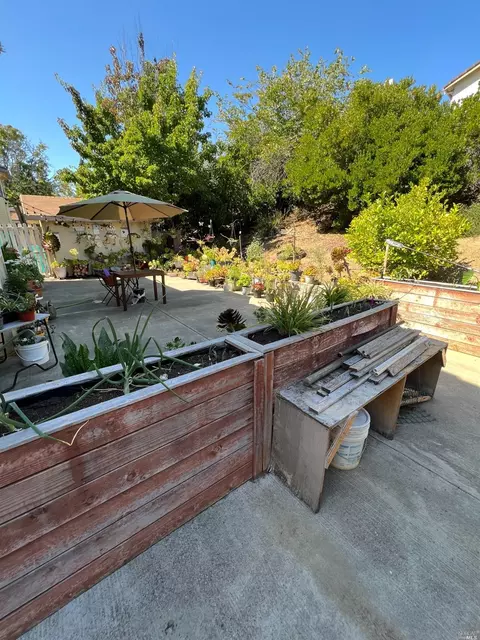 1482 Legend Cir, Vallejo, CA 94591 photo 37