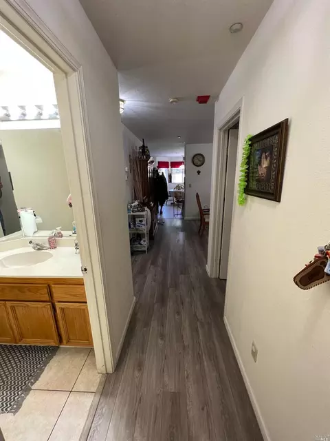 1482 Legend Cir, Vallejo, CA 94591 photo 18