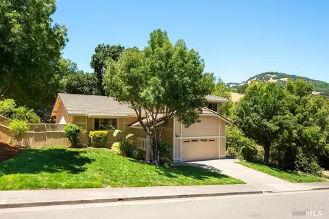 20 Spinosa Way, Novato, CA 94945