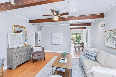 527 La Jolla St, Vallejo, CA 94591 photo 5