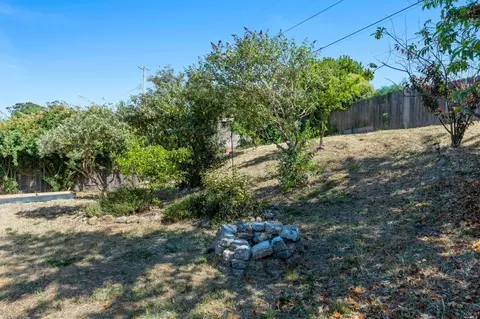527 La Jolla St, Vallejo, CA 94591 photo 31