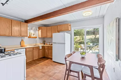 527 La Jolla St, Vallejo, CA 94591 photo 8