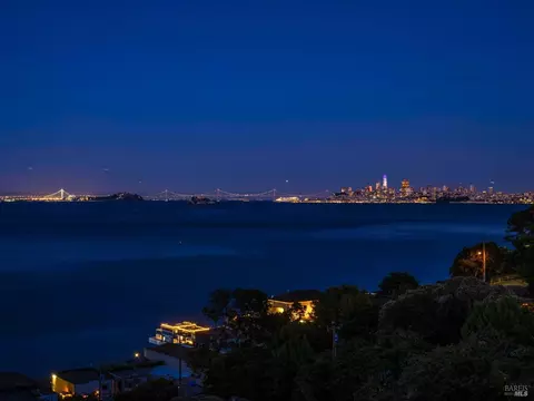 105 Bulkley Ave, Sausalito, CA 94965
